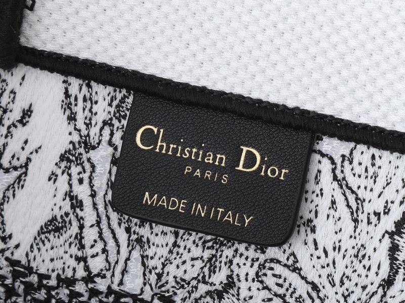 Christian Dior Shopping Bags